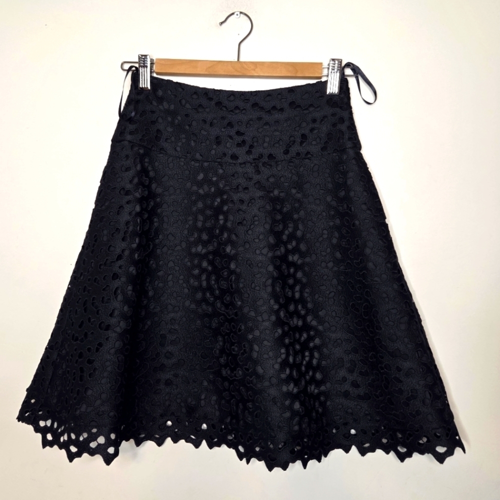 REISS Elegant Navy Blue Lace Skirt Size 0